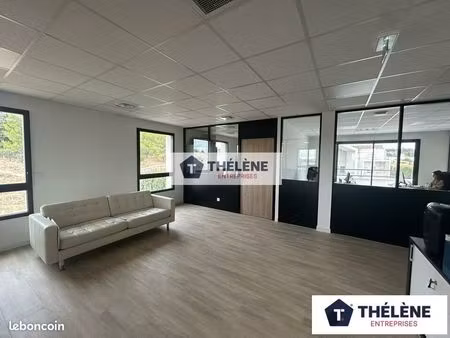 local bureaux 600 m²