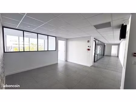 bureaux à louer tecnosud 2
