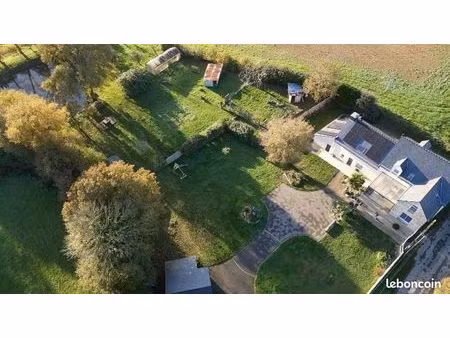 maison 7 pièces 168 m²