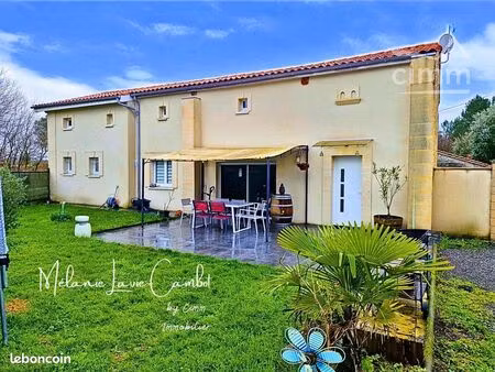 maison 6 pièces 155 m²