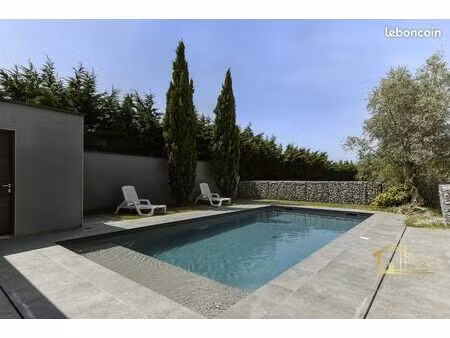 villa 5 pièces 135 m²