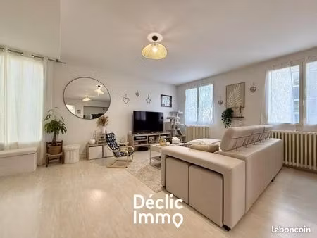 appartement 61 m² chasseneuil du poitou