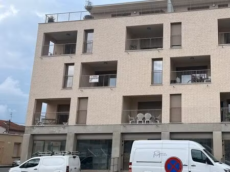 locaux professionnels neufs à louer - 137 m²