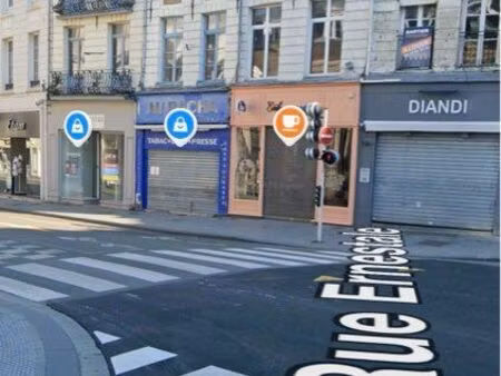 local commercial 150 m2