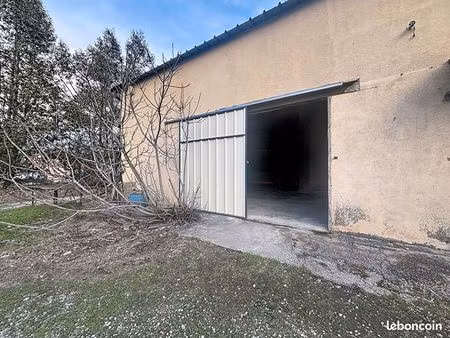 local 60 m² le soler