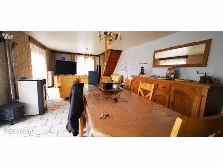 maison 6 pièces 142 m²