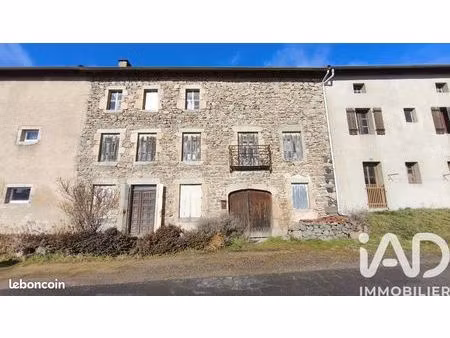 immeuble 266 m² saint-pierre-du-champ