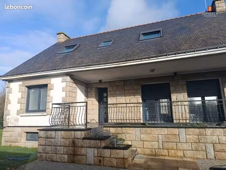 propriété 5 pièces 135 m²