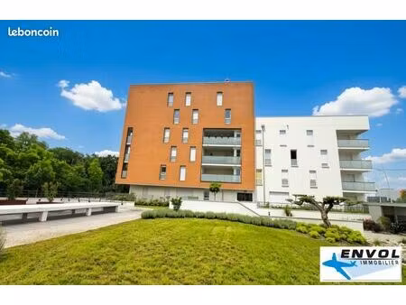 grand appartement terrasse