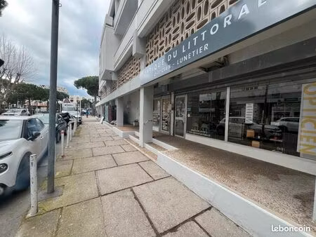 fond de commerce neuf la grande motte