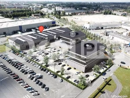local d'activité 730 m²