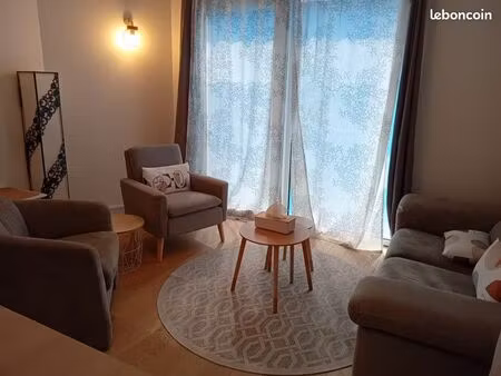 local professionnel quartier gare auray