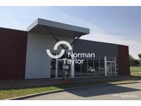 local commercial 800 m²