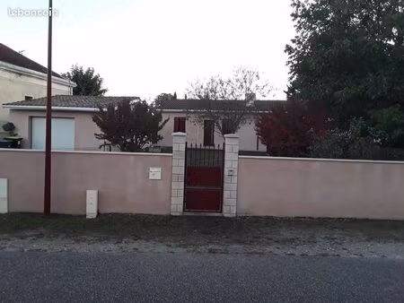 maison beautiran 3 chambres