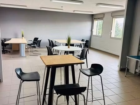 location bureaux la tour du pin