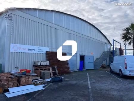 local d'activité 276 m²