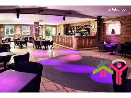 fonds de commerce bar  brasserie 300 m²