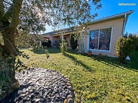 maison individuelle 6 pièces 131m2 la salvetat st gilles