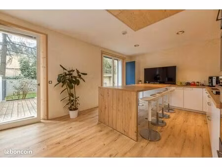 a vendre bureaux de 165m2 - centre ville