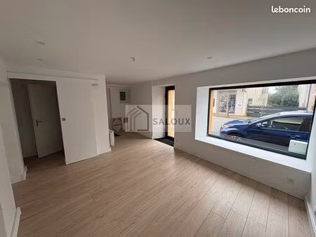 local commercial 71 m² muzillac