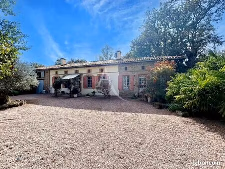 ferme 9 pièces 363 m²