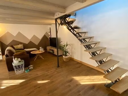 maison de ville refait a neuf