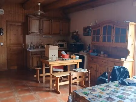 vends maison de campagne