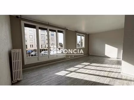 à vendre – appartement 2 chambres en rez-de-chaussée surélevé