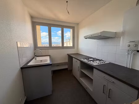 vente appartement 3 pièces 54 m² roanne (42300)