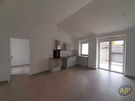 location maison 3 pièces 69 m² à le pallet (44330)