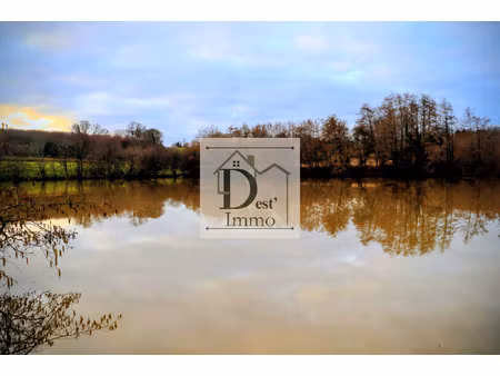 propriété d'exception à bussière-galant avec étang  gîte et