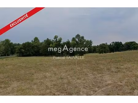 terrain à bâtir de 2260m2