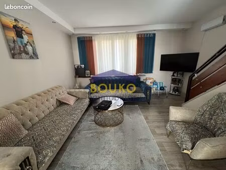 maison de ville 4 pièces 150 m²