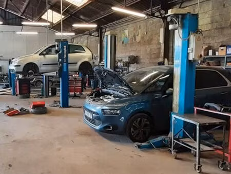 recherche local entrepôt mécanique auto