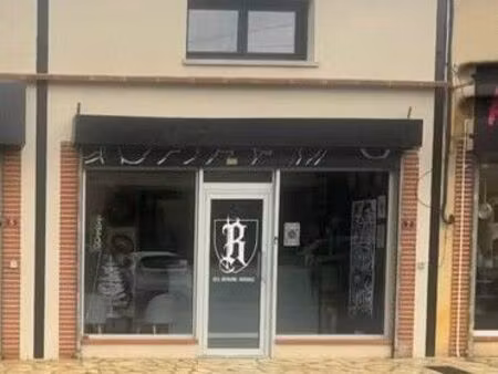 locaux a louer lavalette tous commerce