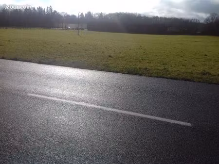 deux hectares - grand terrain constructible en totalite