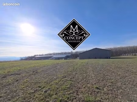 maison 1 pièce 152 m²