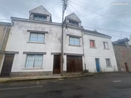 maison 7 pièces 216 m²