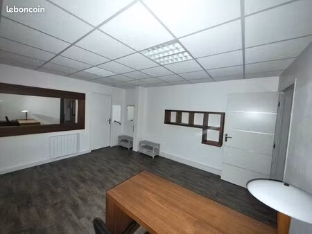 bureau de 28 m² au centre de saint jorioz