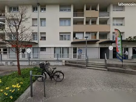 local commercial annecy - meythet