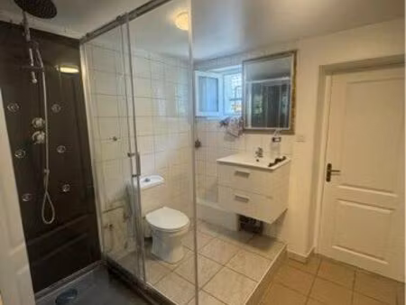 joli petit t2 refait à neuf