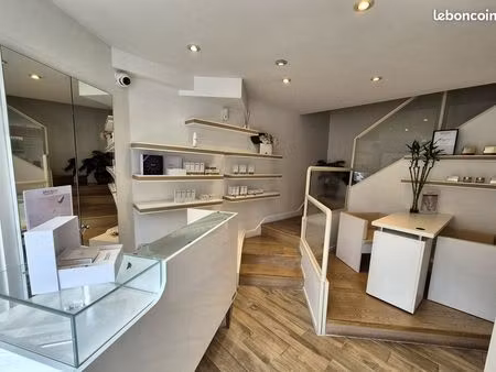 fonds de commerce 75 m² limoges