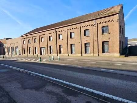 commerce ou bureaux proximité de wavre