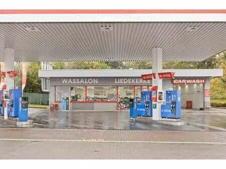 ? bâtiment commercial à vendre