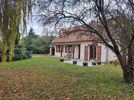 vente maison à courcelles-la-forêt (72270) : à vendre / 145m² courcelles-la-forêt