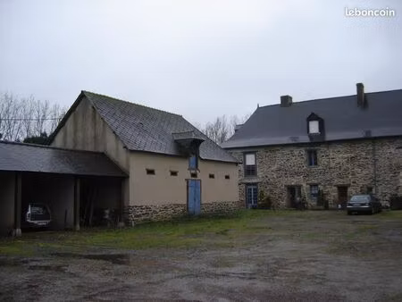 immeuble 50 pièces 1600 m²