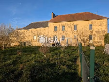 maison 272 m² en deux parties  terrain  dépendances.