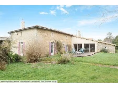 maison 6 chambres avec nombreuses dépendances sur terrain de 10850m2