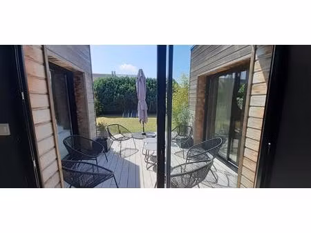 maison 3 chambres - bureau - garage - patio ensoleille - possibilite de semi plain pied