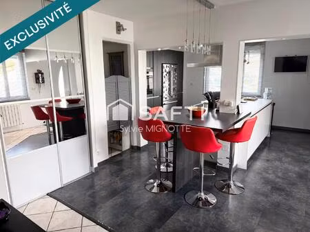 maison charentaise atypique avec beaux volumes